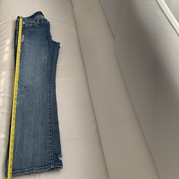 Seven 7 Distressed Embellished Denim Medium Wash Women’s Jeans Size 4P - Picture 6 of 13